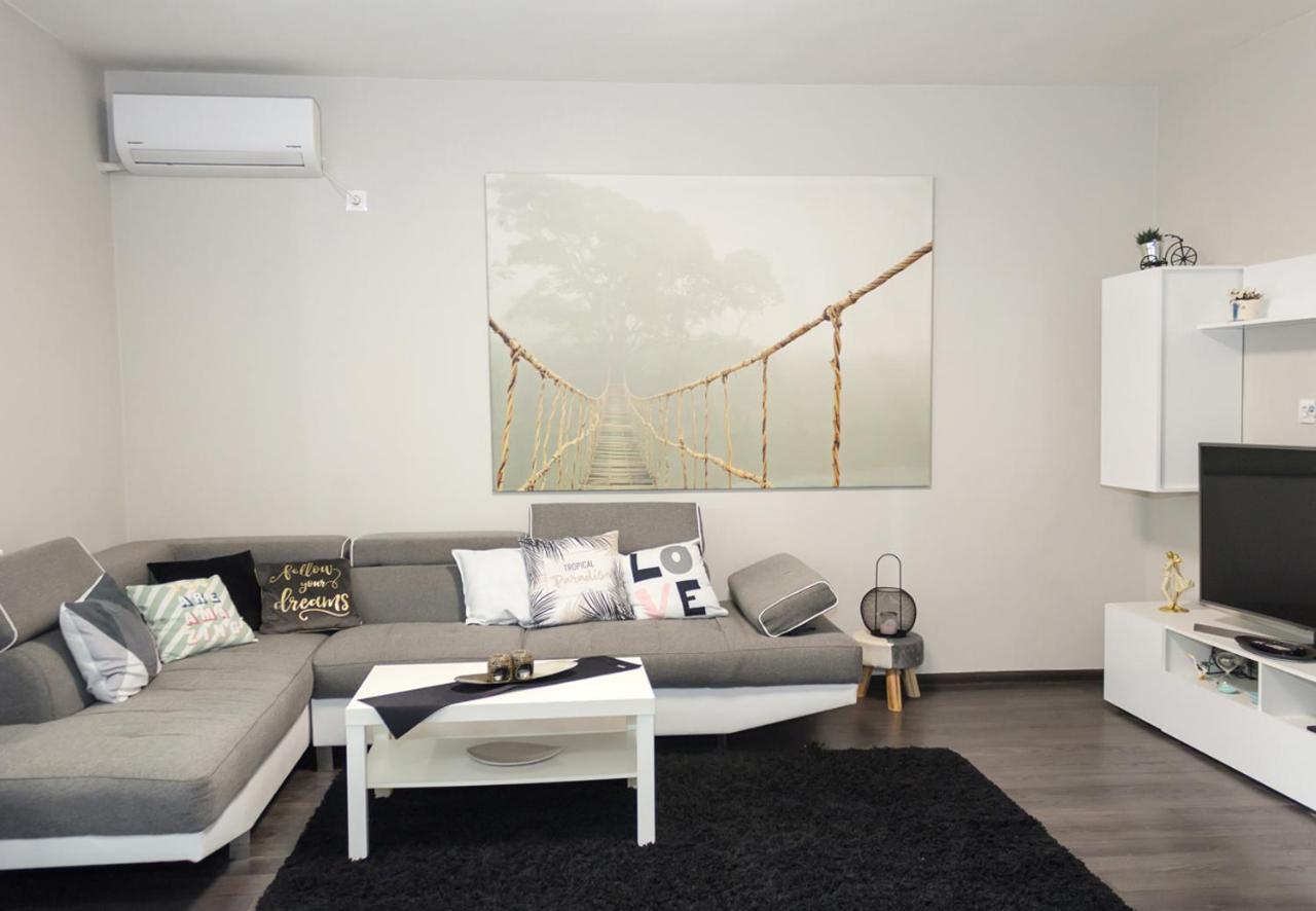 Cosy And Modern 1Bd Flat Near The City Centre By Flat Mаnager Varna Luaran gambar